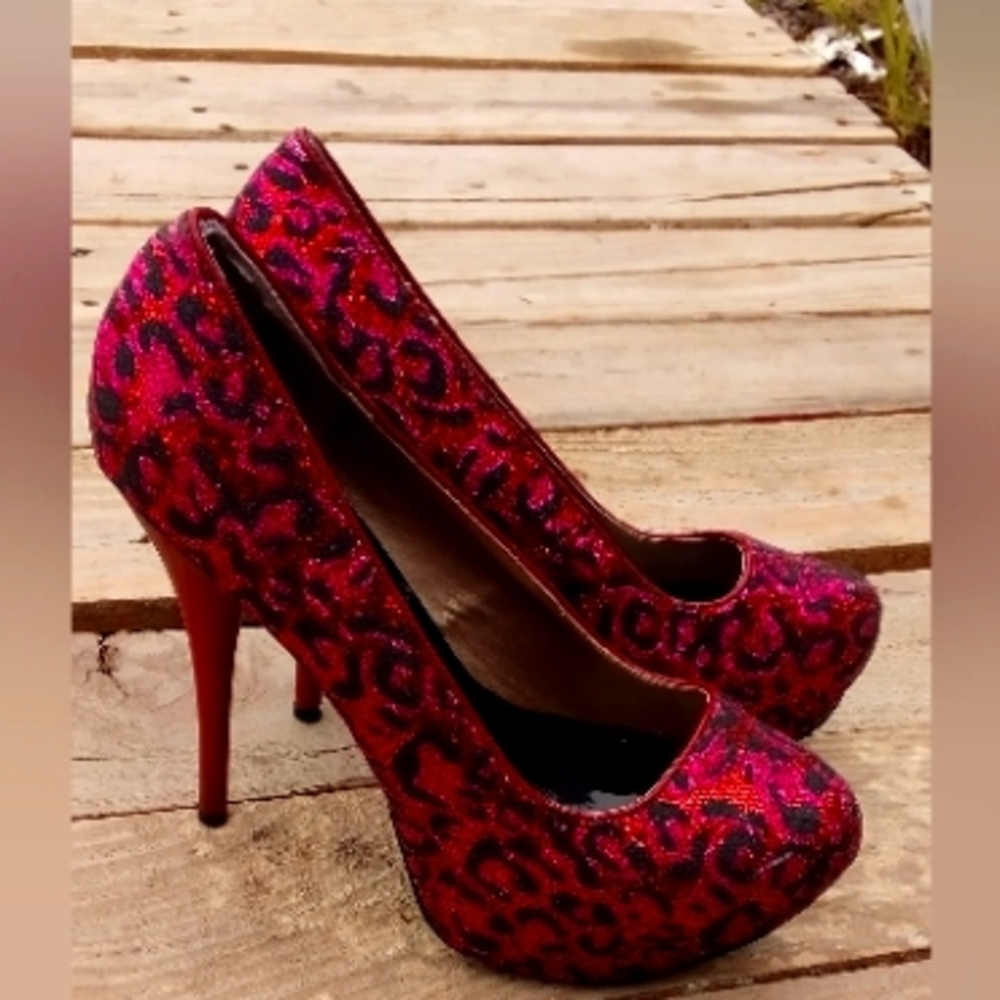 Shi by Journys high heels